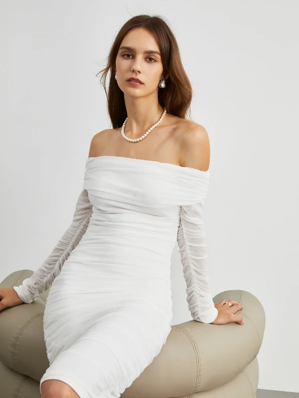 Midi dresses with sheer panels for a touch of allure BerryBetty - Overfold Off-Shoulder Mesh Zippered Midi Dress Midi dresses with sheer panels for a touch of allure BerryBetty - Overfold Off-Shoulder Mesh Zippered Midi Dress