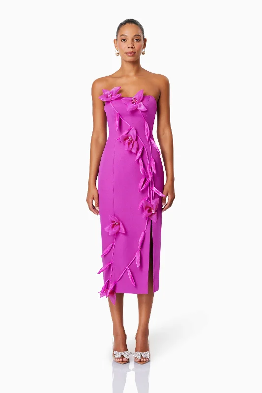 Midi dresses with halter necks for a stylish and comfortable option Bethany Strapless Floral Midi Dress In Purple Midi dresses with halter necks for a stylish and comfortable option Bethany Strapless Floral Midi Dress In Purple