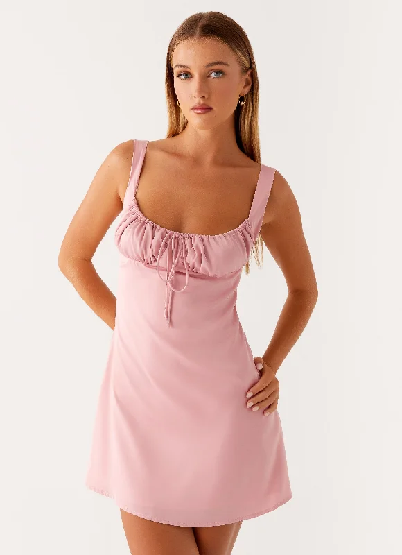 Mini dresses with embroidered details for a unique touch Caseta Mini Dress - Pink
