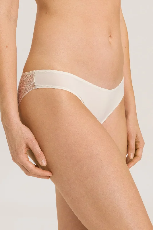 Women's nylon - reinforced briefs for durabilitySelma - Mini Briefs