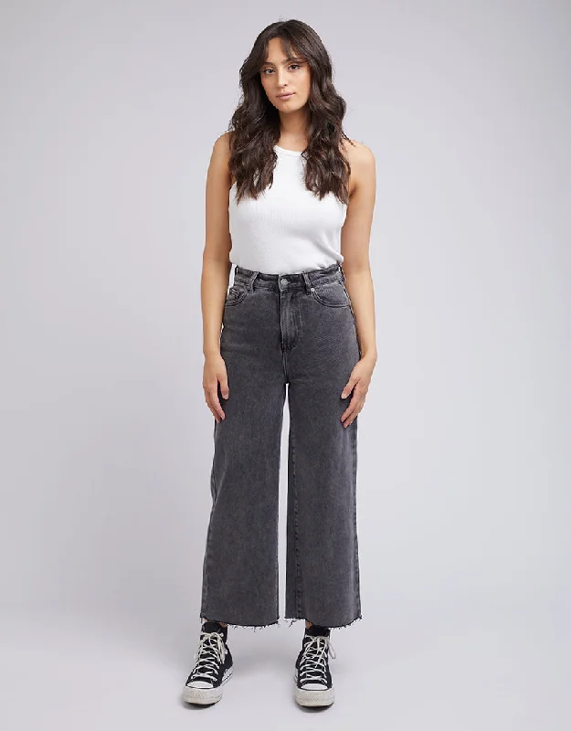 Women's Leather - Look Tight Trousers with Zipper Details in Dark Gray for an Urban StyleAll About Eve Charlie High Rise Wide Leg Jean Washed Black