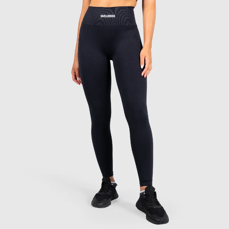 Women's Velvet Tight Trousers in Burgundy for a Luxurious and Elegant AppearanceLeggings Naila
