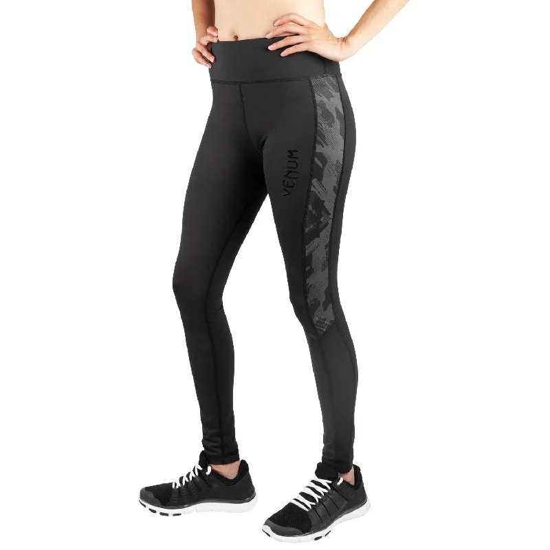 Plus Size Women's Embroidered Tight Trousers in White for a Feminine and Elegant StyleLegging Femme Venum Tecmo Plus Size Women's Embroidered Tight Trousers in White for a Feminine and Elegant StyleLegging Femme Venum Tecmo