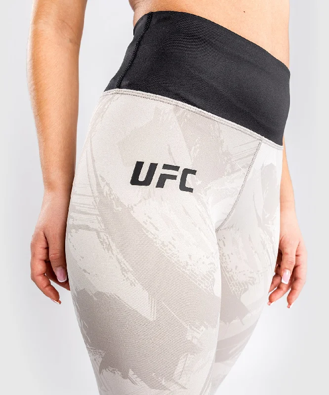 Women's Faux Leather Tight Trousers with Studded Details in Brown for an Edgy StyleLegging UFC Venum Authentic Fight Week 2.0 - Sable