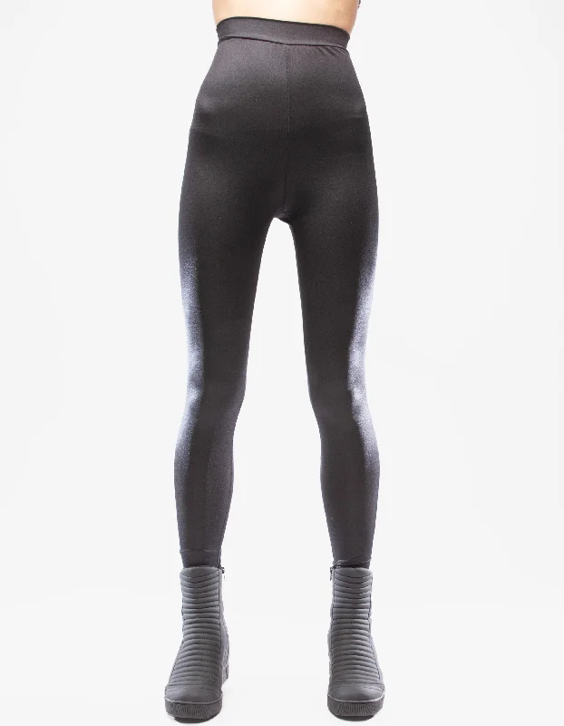 Women's Denim - Look Tight Trousers in Light Blue for a Casual and Versatile OptionLEGGINGS BLACK SKIN Women's Denim - Look Tight Trousers in Light Blue for a Casual and Versatile OptionLEGGINGS BLACK SKIN