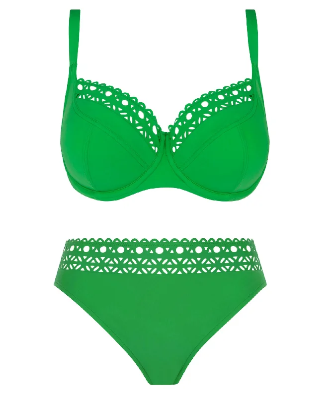 Women's nude - colored briefs for a natural lookAjourage Couture Anis Underwired Bikini Women's nude - colored briefs for a natural lookAjourage Couture Anis Underwired Bikini