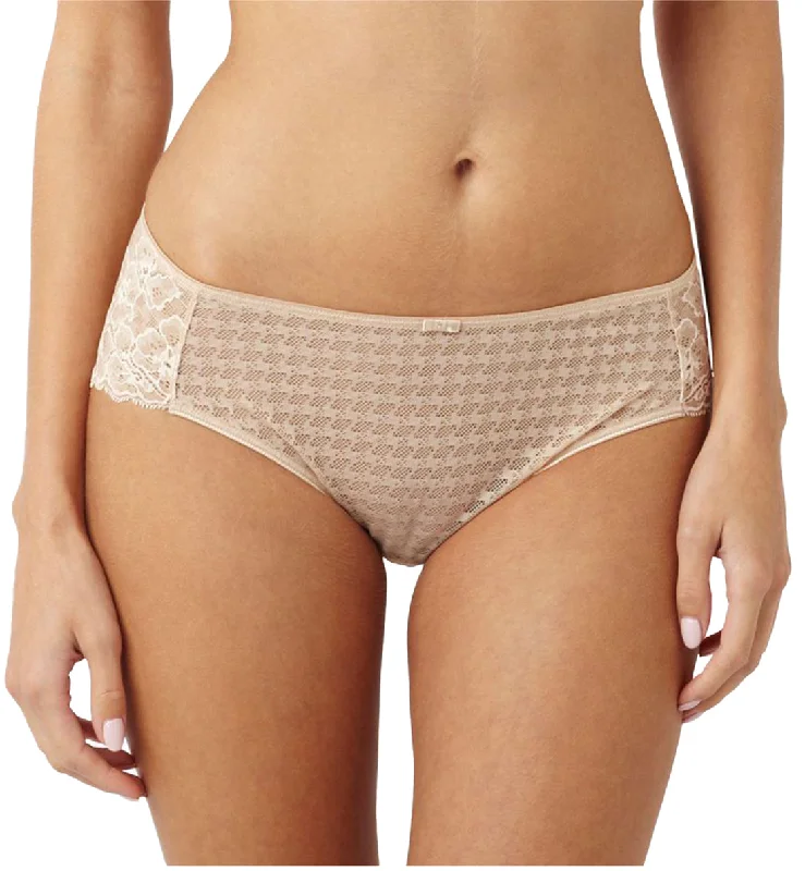 Women's cheeky briefs with a cut - out sidePanache Envy Matching Brief (7282) - Chai Women's cheeky briefs with a cut - out sidePanache Envy Matching Brief (7282) - Chai