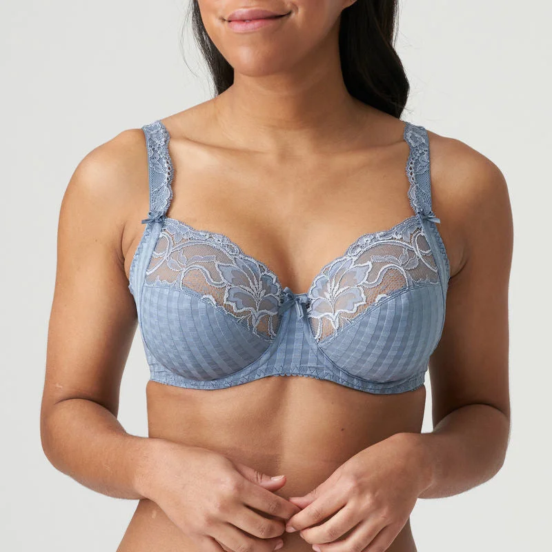 moisture wicking sports bras for sweaty workoutsPrima Donna Madison Atlantic Blue Lace Bra F-H 0162121 moisture wicking sports bras for sweaty workoutsPrima Donna Madison Atlantic Blue Lace Bra F-H 0162121