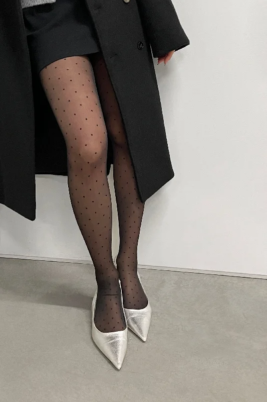 v neck women cardigan to elongate the necklineSHEER PATTERNED TIGHTS
