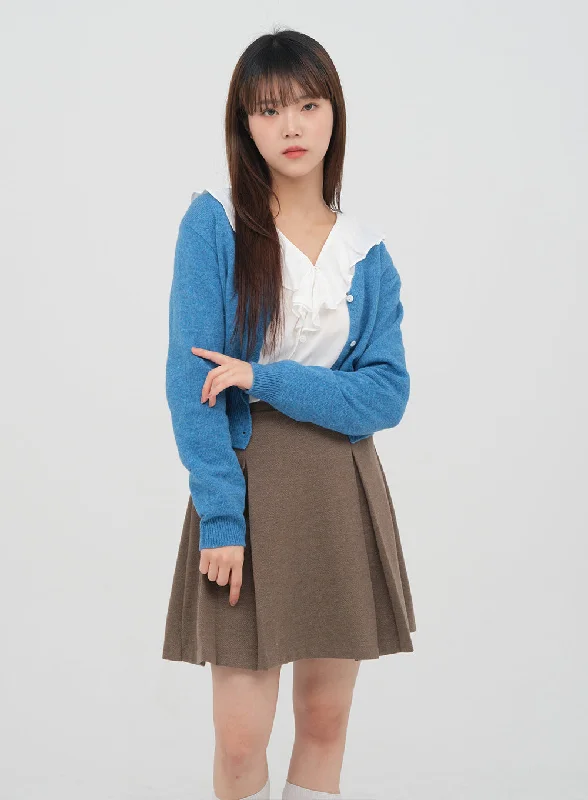 hooded women cardigan for added warmth and styleWool Crop Cardigan F4