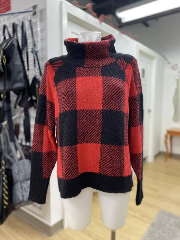 Design Lab plaid sweater M