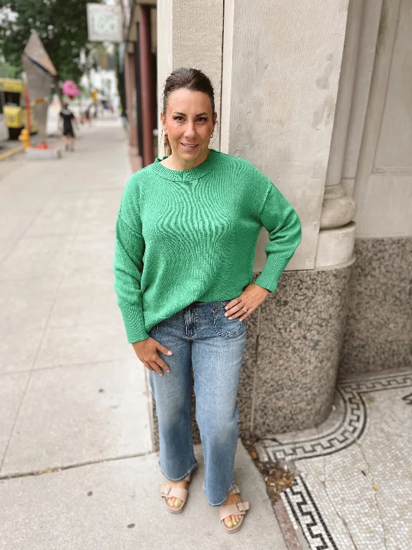 Sleeveless Women Dress in Bright Colors for Summer PartiesIna Sweater-Green