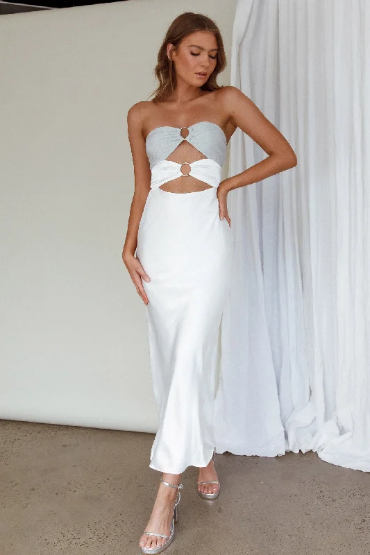 Lace - Embellished Women Dress for an Elegant and Sophisticated AppearanceL'Amore Cut-Out Bodice Midi Dress Silver/White