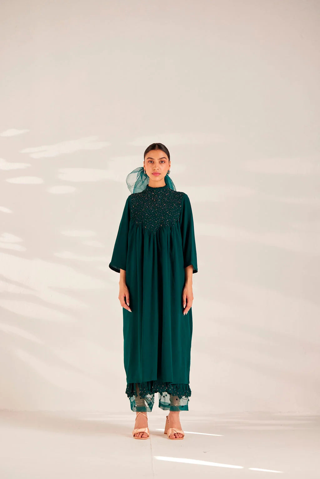 Mini Women Dress with a Short Hem for a Young and Trendy Style Mini Women Dress with a Short Hem for a Young and Trendy Style EMERALD LILIAN DRESS Mini Women Dress with a Short Hem for a Young and Trendy Style Mini Women Dress with a Short Hem for a Young and Trendy Style EMERALD LILIAN DRESS