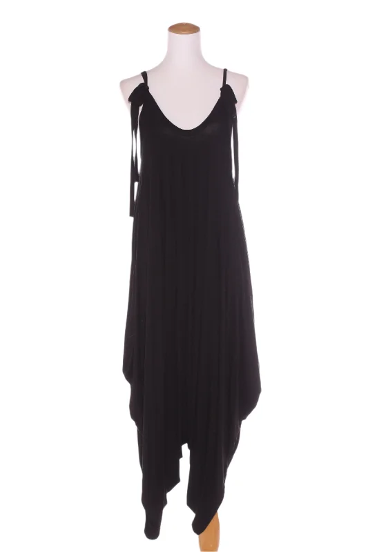 Mermaid - Style Women Dress with a Fitted Silhouette for Special Occasions Mermaid - Style Women Dress with a Fitted Silhouette for Special Occasions EYE SPY (LN) NZ - Viscose drape jumpsuit - Black! 12-16 Mermaid - Style Women Dress with a Fitted Silhouette for Special Occasions Mermaid - Style Women Dress with a Fitted Silhouette for Special Occasions EYE SPY (LN) NZ - Viscose drape jumpsuit - Black! 12-16
