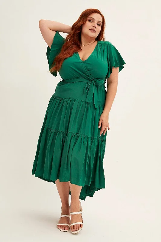 Midi dresses with one - shoulder designs for a modern and asymmetric styleGreen Midi Dress V-neck Tie Midi dresses with one - shoulder designs for a modern and asymmetric styleGreen Midi Dress V-neck Tie