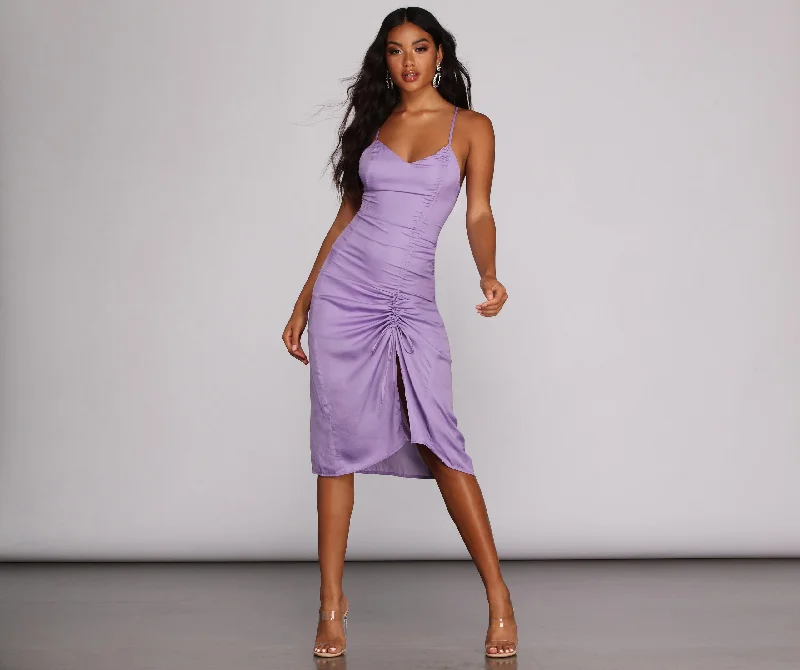 Midi dresses with geometric cutouts for a contemporary and edgy lookLet Slip Ruched Maxi Dress Midi dresses with geometric cutouts for a contemporary and edgy lookLet Slip Ruched Maxi Dress