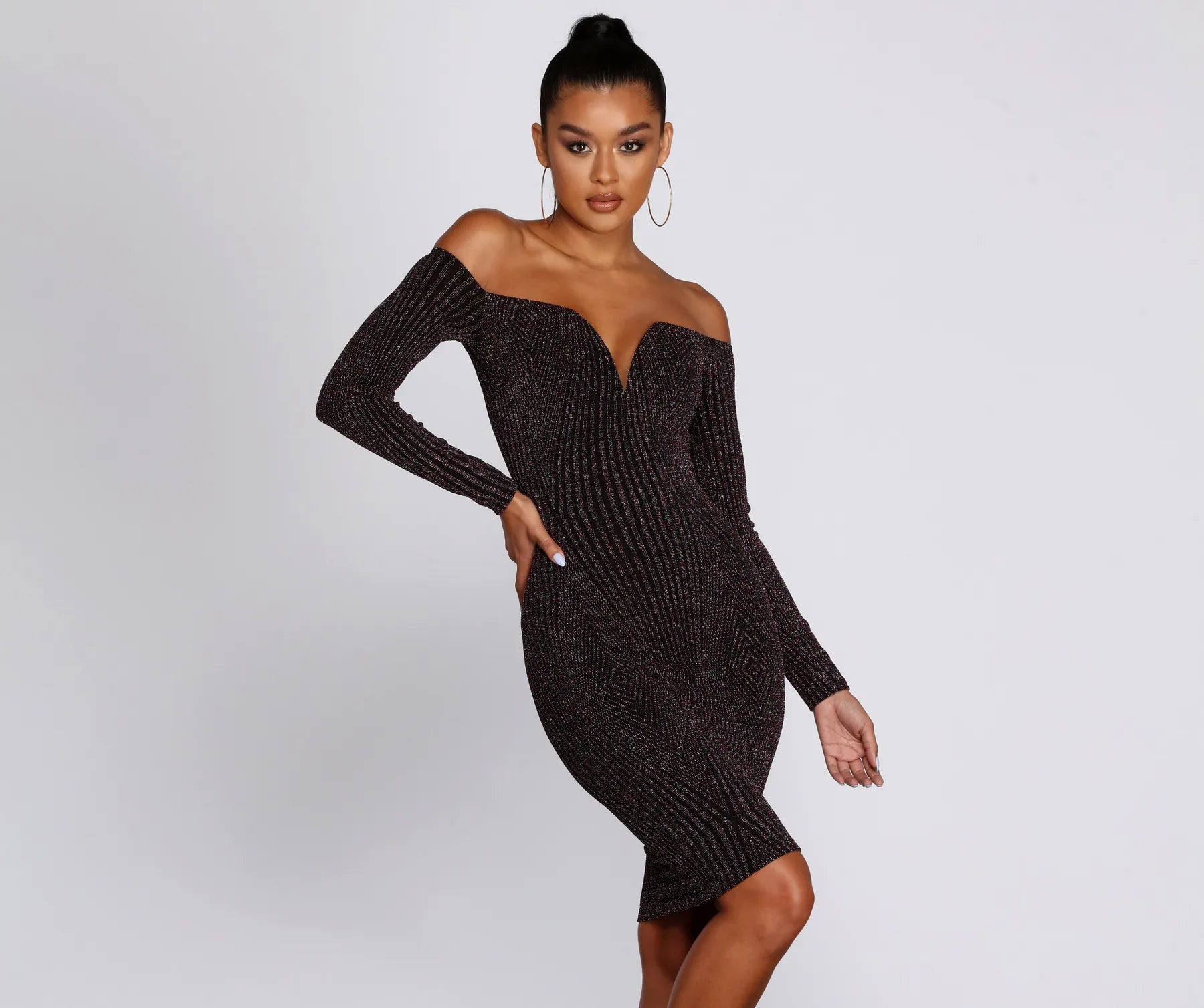 Midi dresses with ribbed textures for a unique and tactile appearanceLit In Lurex Midi Dress