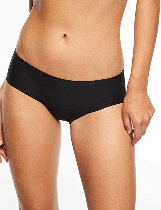 Shaper for a flat stomach and hourglass figureChantelle Soft Stretch Regular Hipster Shaper for a flat stomach and hourglass figureChantelle Soft Stretch Regular Hipster