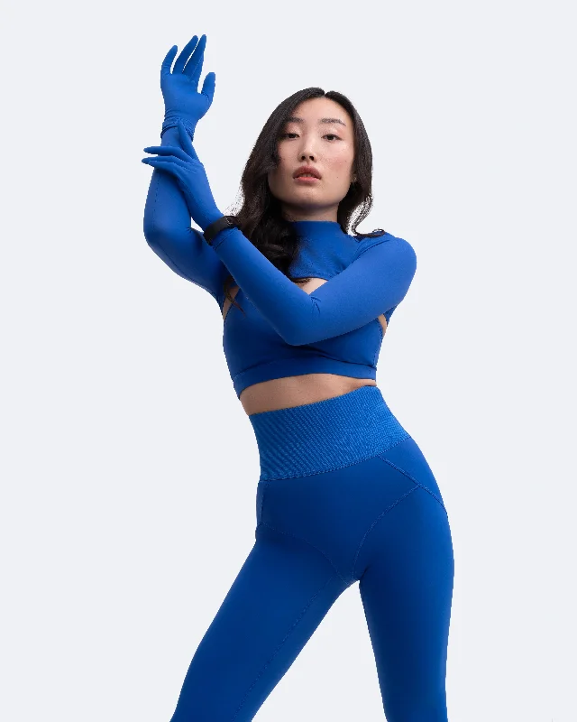 balconette lace bras for a feminine touchGlove Sleeve Crop Top