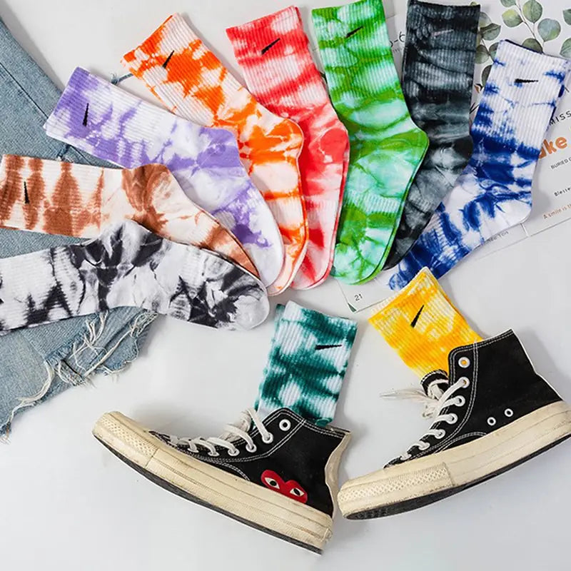 Shaper with a tummy - tucking panel​Women Tie-dye Middle Tube Socks