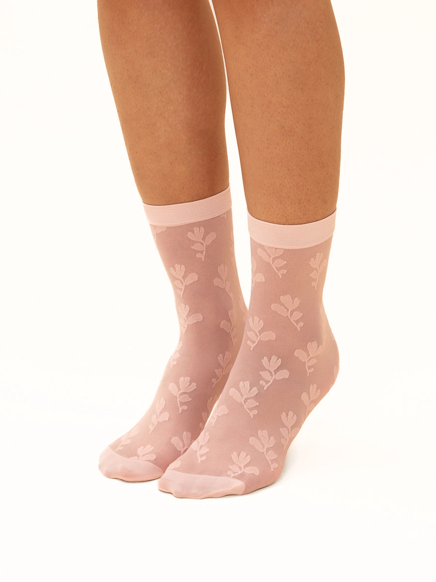 women tights with a control top for shapingFloral Sheer Socks in Ballerina Pink