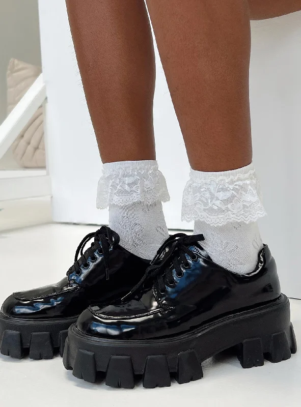 women tights with a control top for shapingKirk Socks White Floral