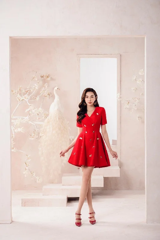 Mini dresses with V - necklines for a flattering shapeLouis Short Sleeves Dress