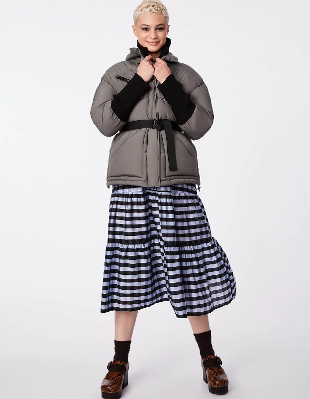 Quilted down women's coats with removable hoods for outdoor activitiesSUPER BELTED PUFFER Quilted down women's coats with removable hoods for outdoor activitiesSUPER BELTED PUFFER