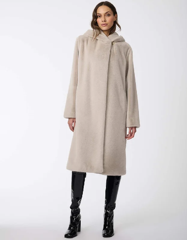 Mid - length women's down coats in a slim fit for a modern and sleek appearanceUrban Elegance Coat Mid - length women's down coats in a slim fit for a modern and sleek appearanceUrban Elegance Coat