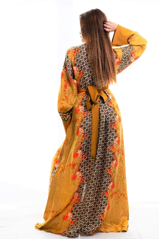 women robes with hoods for added cozinessKaitlyn embroidered silk kimono Robe