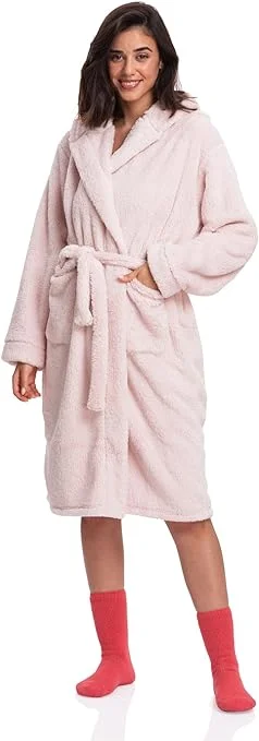 women robes with a lightweight fleece liningWomen's Sherpa Hooded Robe in Pink - A Rosy Retreat of Comfort & Elegance