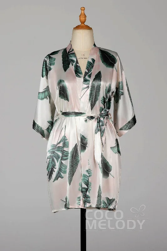 women robes with a patchwork design for uniquenessShort Silk-Like Robes CZ0215