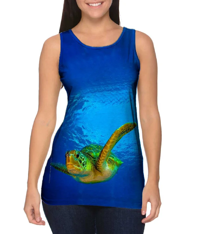Plus Size Women's Puff - Sleeve Tank Tops in Pastel HuesGreen Turtle Underwater